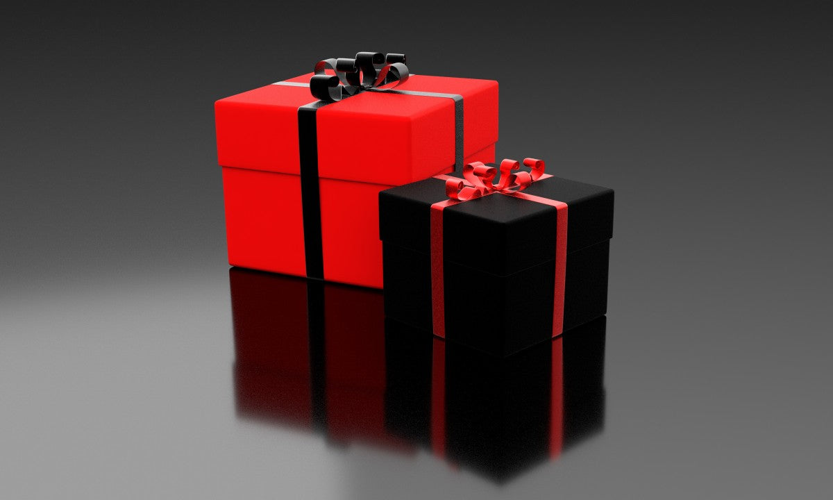 Handmade Personalized Gifts vs Machine Made Personalized Gifts