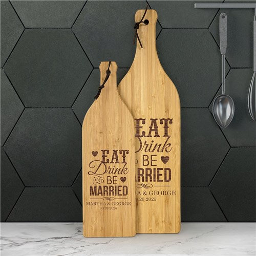 Personalized Wine-Shaped Cutting Board - Engraved Couples Wine Bottle Cheese Board - LED Gift Works